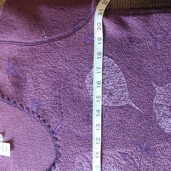 Coldwater Creek Fleece Top - Picture 8 of 11